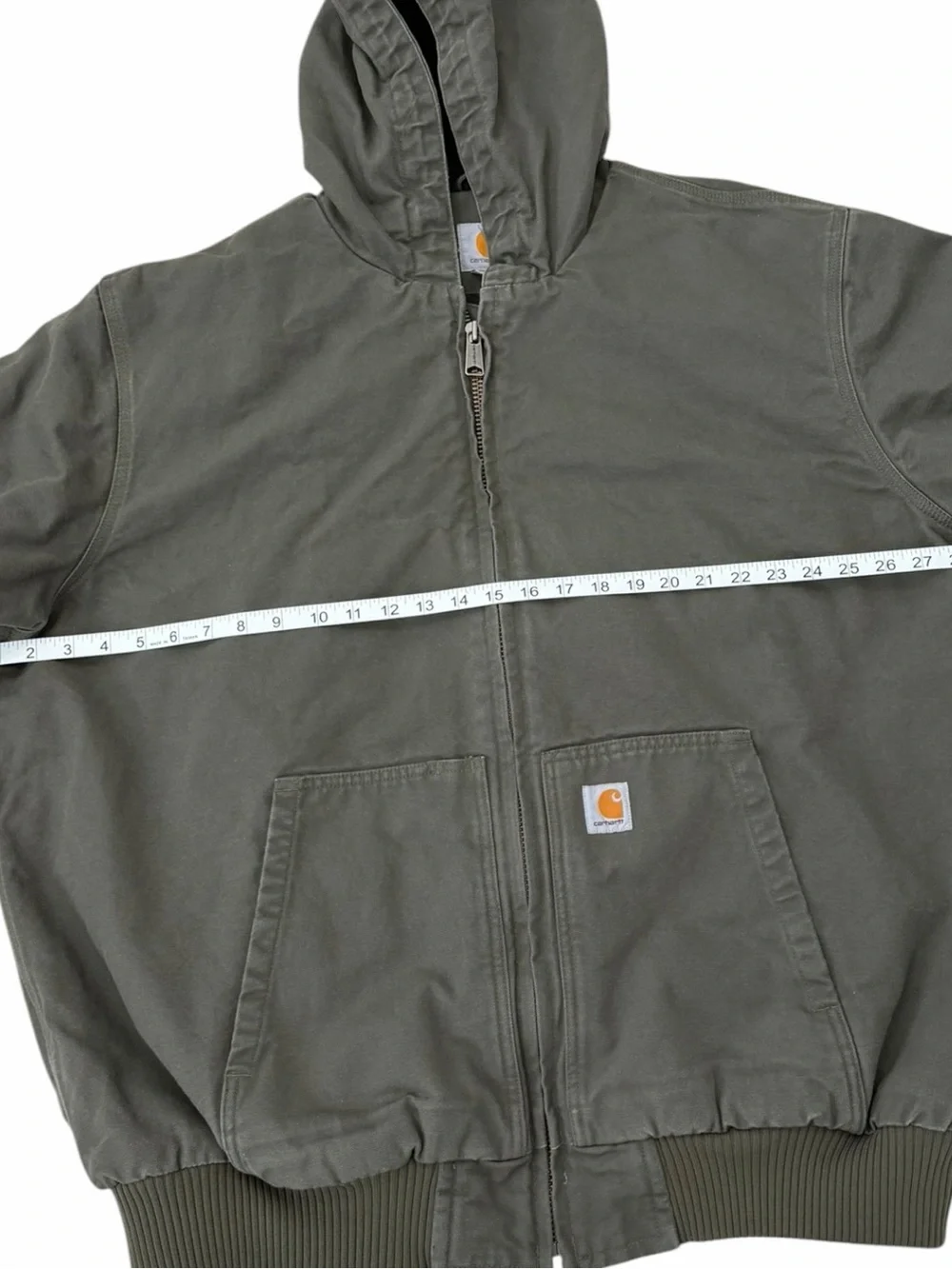 Carhartt moss green